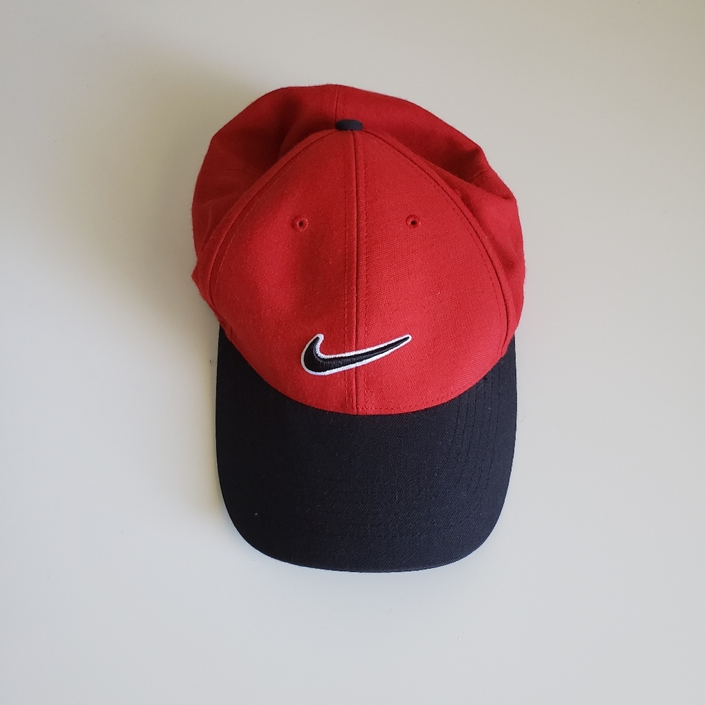 Nike cap - Picture 2 of 3